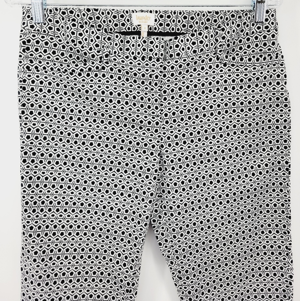 Laundry by Shelli Segal Geometric Print Crop Pant - Picture 6 of 13